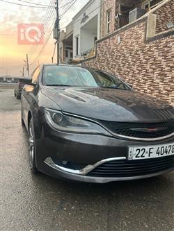 Chrysler 200